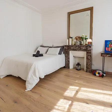 Le Marais Cosy-Comfy Appartment-2