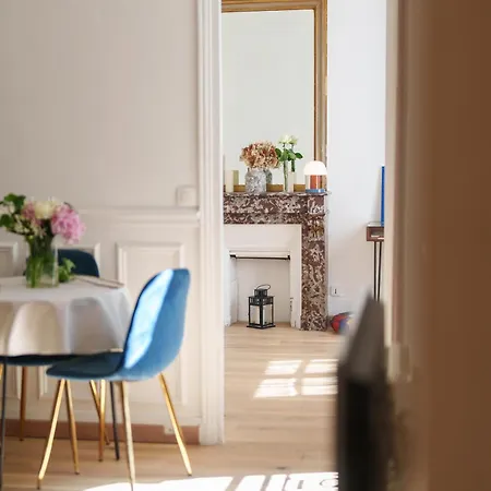 Le Marais Cosy-Comfy Appartment-3